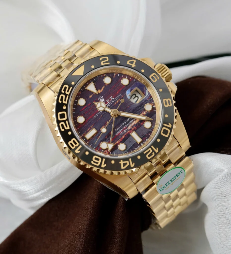Super Clone Rolex GMT-Master II 126718GRNR Tiger Iron Dial — side profile