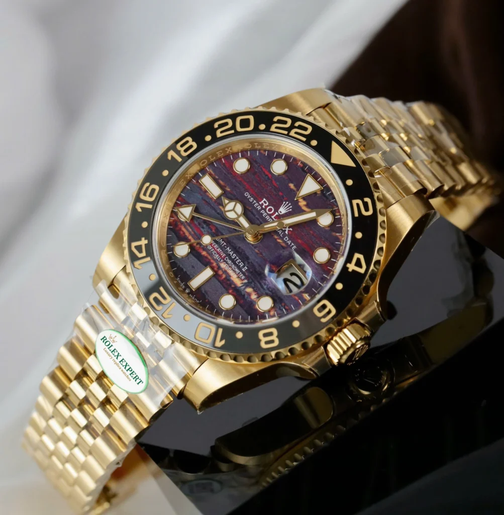Super Clone Rolex GMT-Master II 126718GRNR Tiger Iron Dial — clasp and links