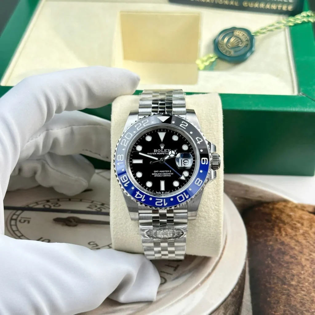 Super Clone Rolex GMT-Master II Black Dial 126710BLNR “Batgirl” — dial close-up
