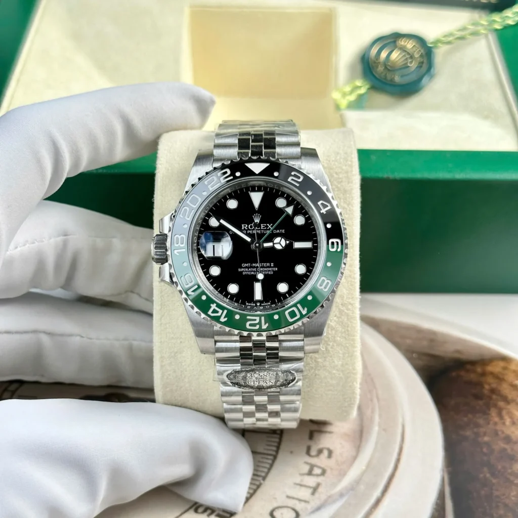 Super Clone Rolex GMT-Master II “Sprite” 126720VTNR — dial close-up