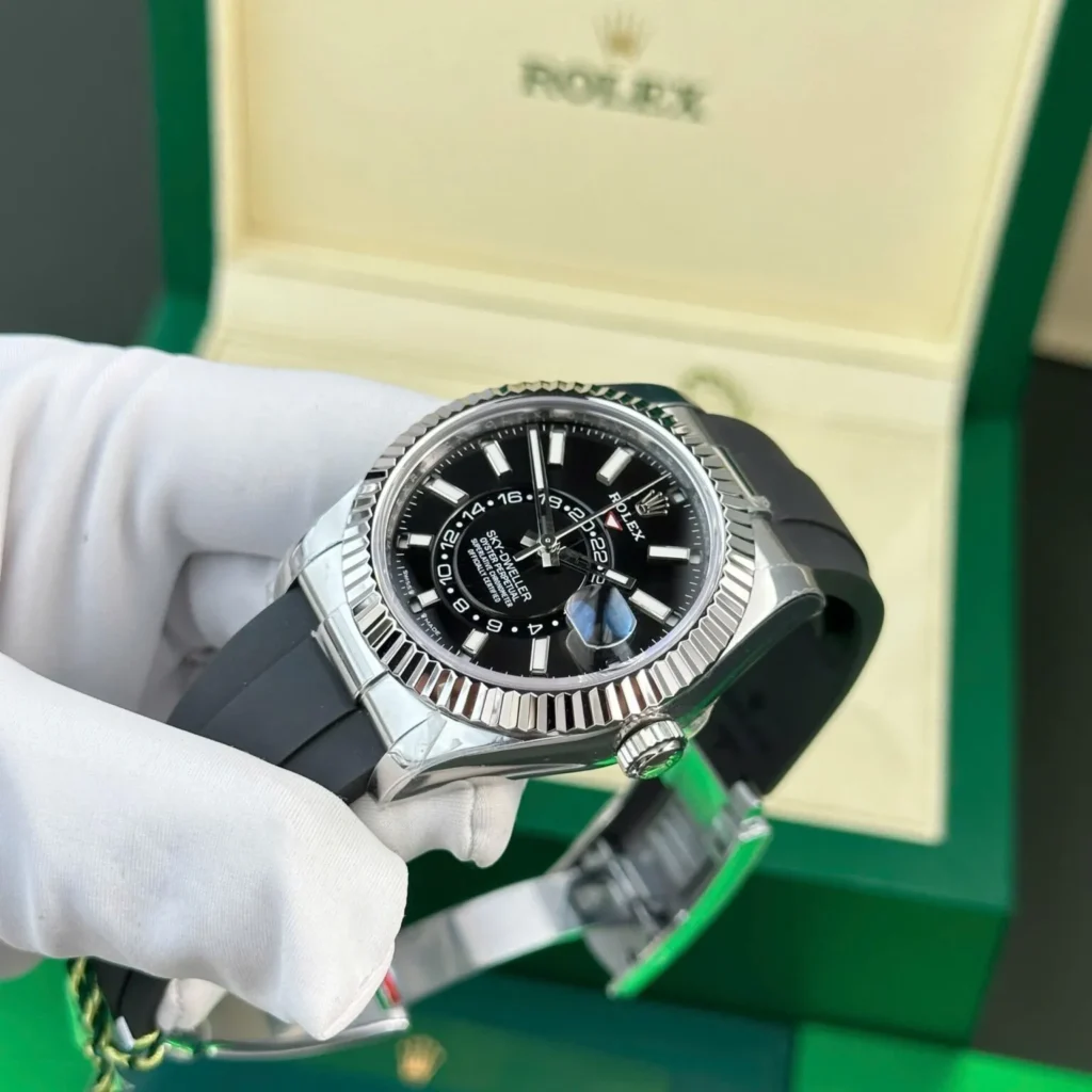 Super Clone Rolex Sky-Dweller Bright black Dial 336239 — side profile