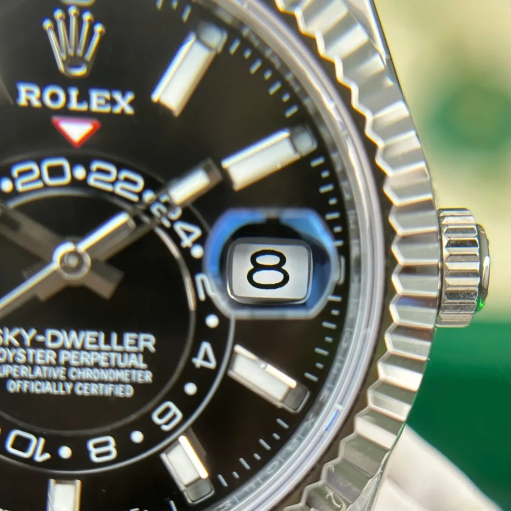 Super Clone Rolex Sky-Dweller Bright black Dial 336239 — movement / caseback view