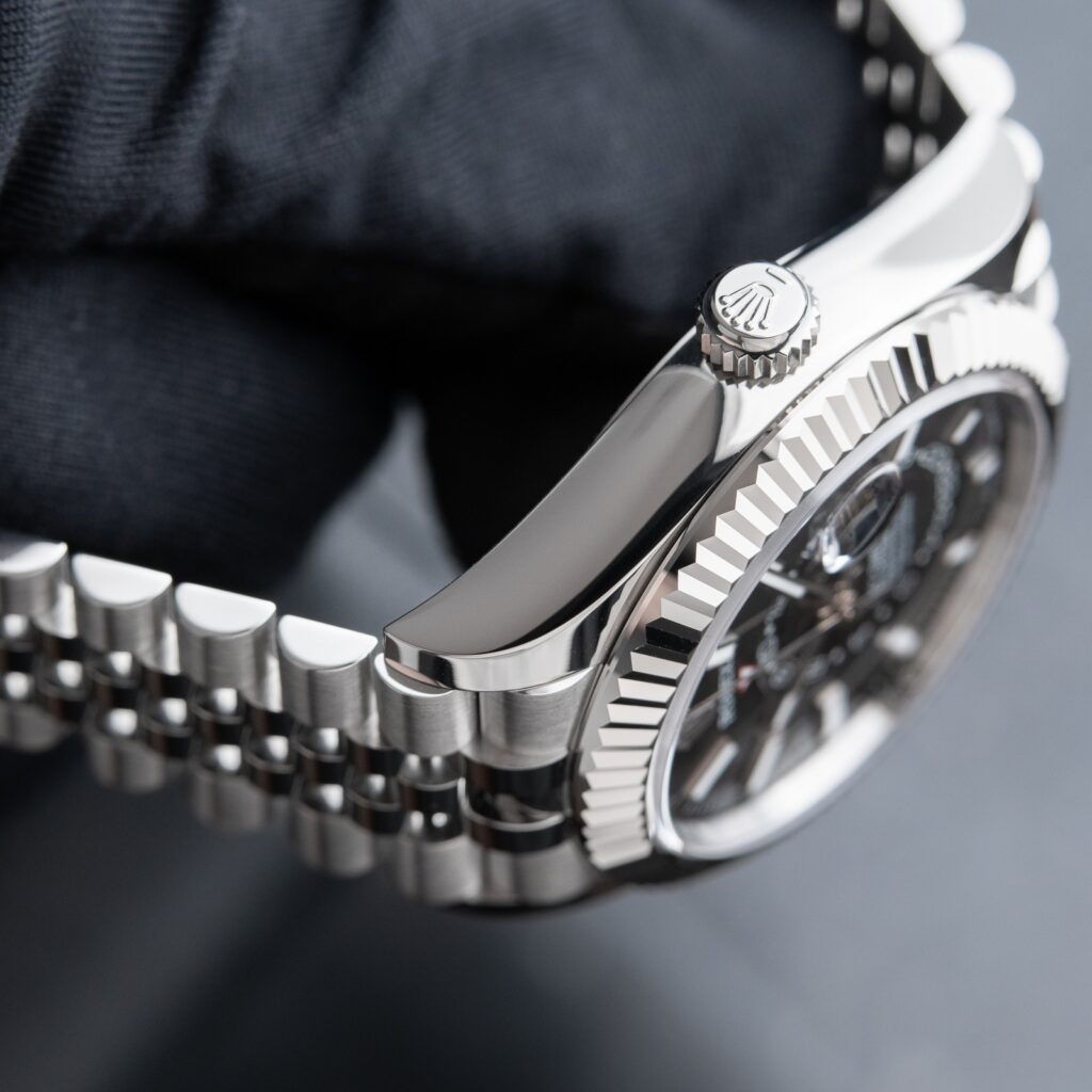 Super Clone Rolex Sky-Dweller Bright black Dial 336934 Jubilee — movement / caseback view