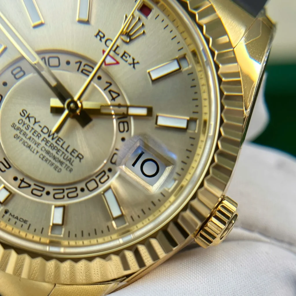 Super Clone Rolex Sky-Dweller Champagne Dial 336238 — movement / caseback view