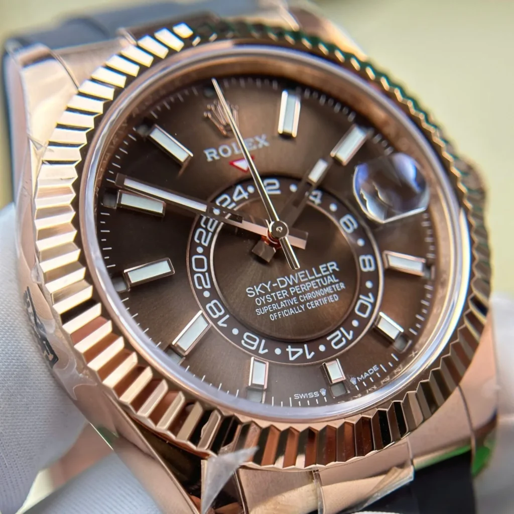 Super Clone Rolex Sky-Dweller Chocolate Dial 336235 — clasp and links