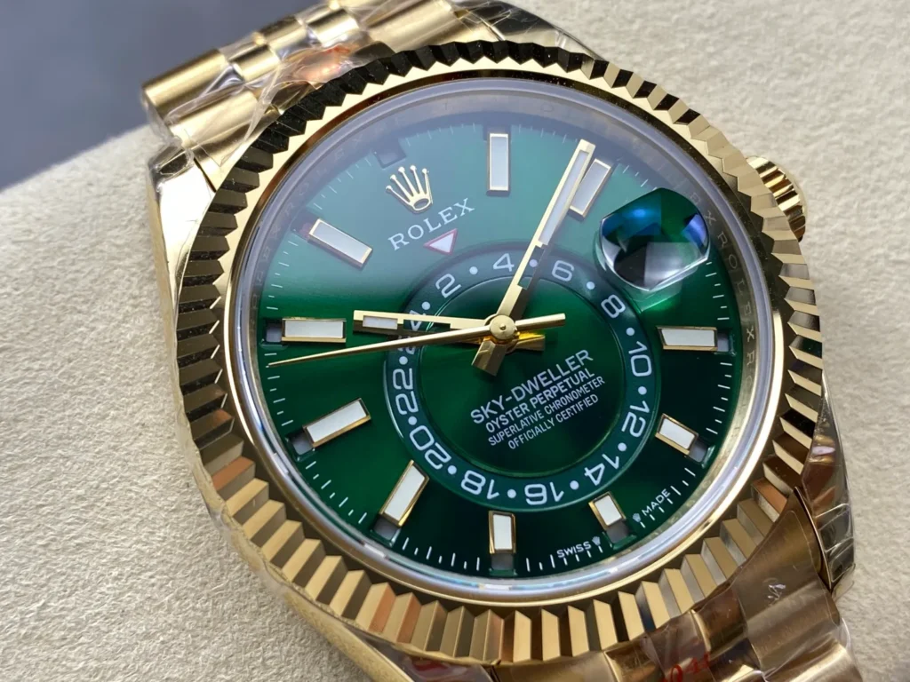 Super Clone Rolex Sky-Dweller Green Dial 336938 (Jubilee) — case and bezel