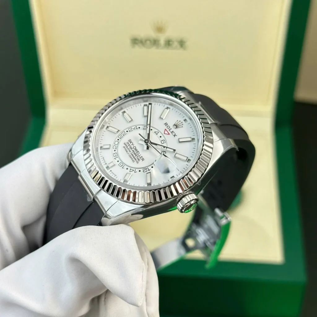 Super Clone Rolex Sky-Dweller Intense white Dial 336239 — side profile