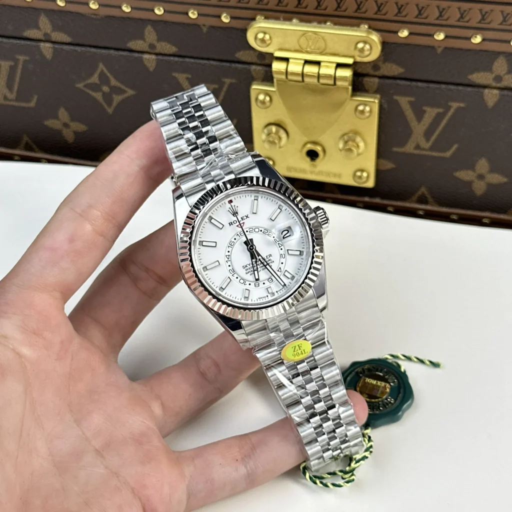 Super Clone Rolex Sky-Dweller Intense white Dial 336934 Jubilee — case and bezel