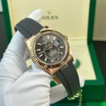 Super Clone Rolex Sky-Dweller Slate Dial 336235 — bracelet detail