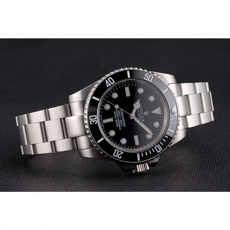Super Clone Rolex Submariner Black Dial 114060 — bracelet detail