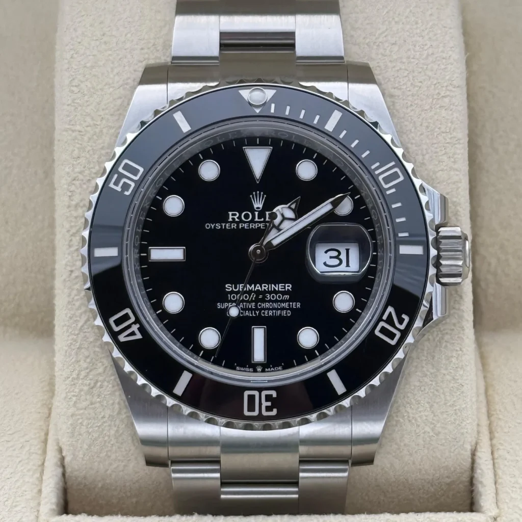 Super Clone Rolex Submariner Black Dial 126610LN — movement / caseback view