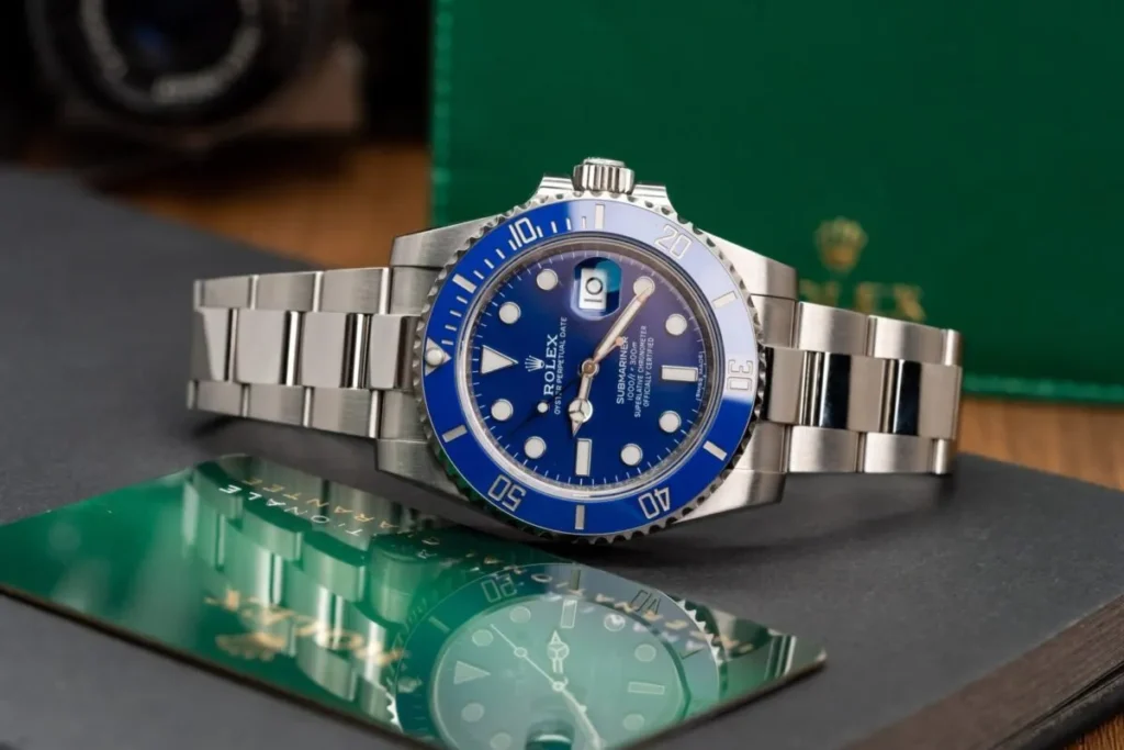 Super Clone Rolex Submariner Blue Dial 116619LB “Smurf” — case and bezel