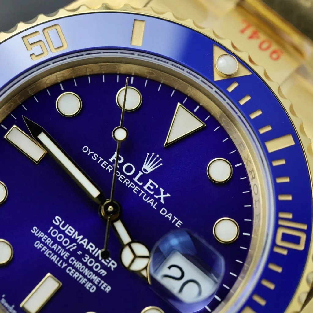 Super Clone Rolex Submariner Blue Dial 126618LB — bracelet detail