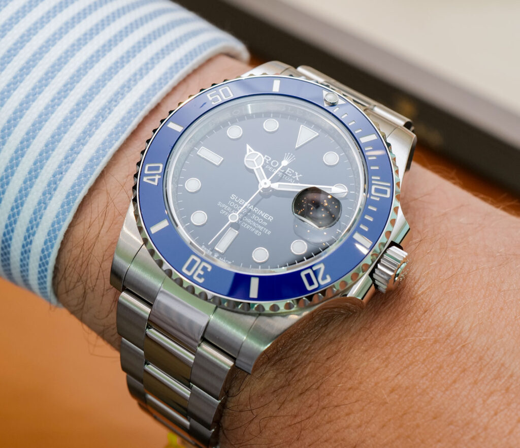 Super Clone Rolex Submariner “Cookie Monster” Black Dial 126619LB — view 10