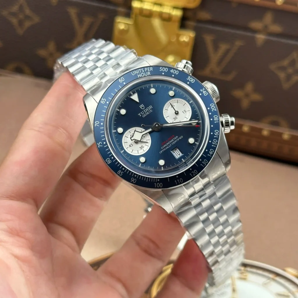 Super Clone Tudor Black Bay M79360B-0002 41mm — case and bezel