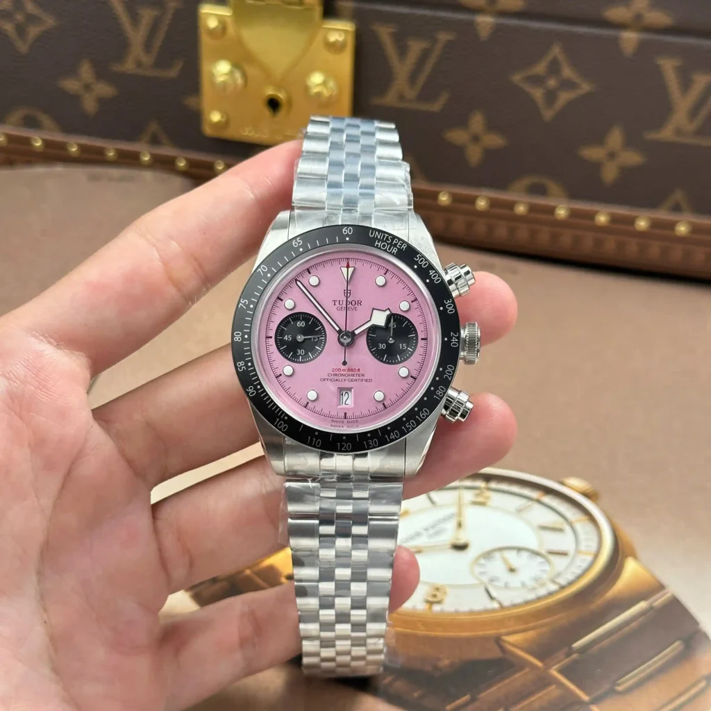 Super Clone Tudor Black Bay M79360N-0019 41mm — dial close-up