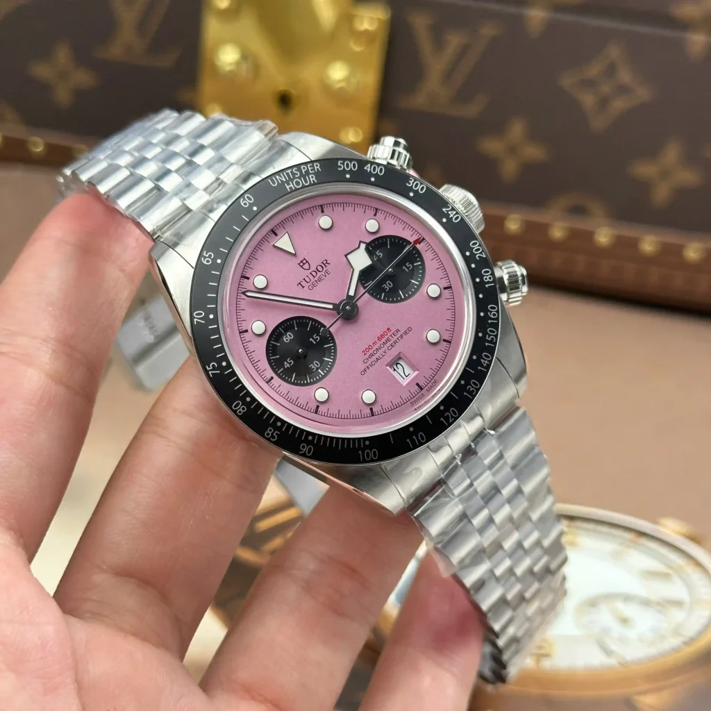Super Clone Tudor Black Bay M79360N-0019 41mm — case and bezel