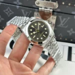Super Clone Tudor Black Bay M79660-0001 39mm — clasp and links
