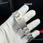 Super Clone Tudor Black Bay Pro M79470-0001 39mm Titanium — view 9