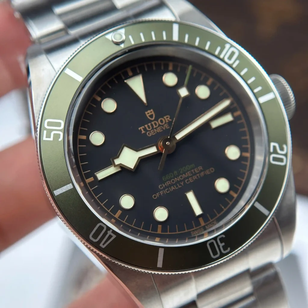 Super Clone Tudor Black Dial Titanium — clasp and links