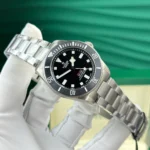 Super Clone Tudor 39mm Titanium — bracelet detail