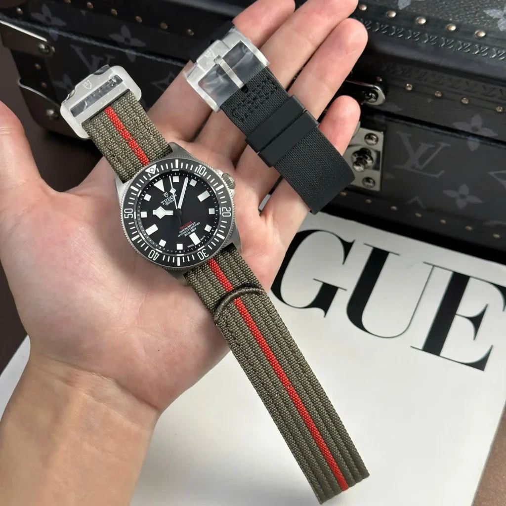 Super Clone Tudor Pelagos FXD Black 25717N 42mm Titanium – — clasp and links