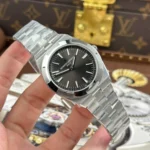 Super Clone Vacheron Constantin Steel — case and bezel