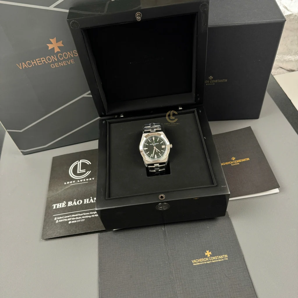 Super Clone Vacheron Constantin Overseas 4500V/110A-B483 41mm Green Dial — view 10