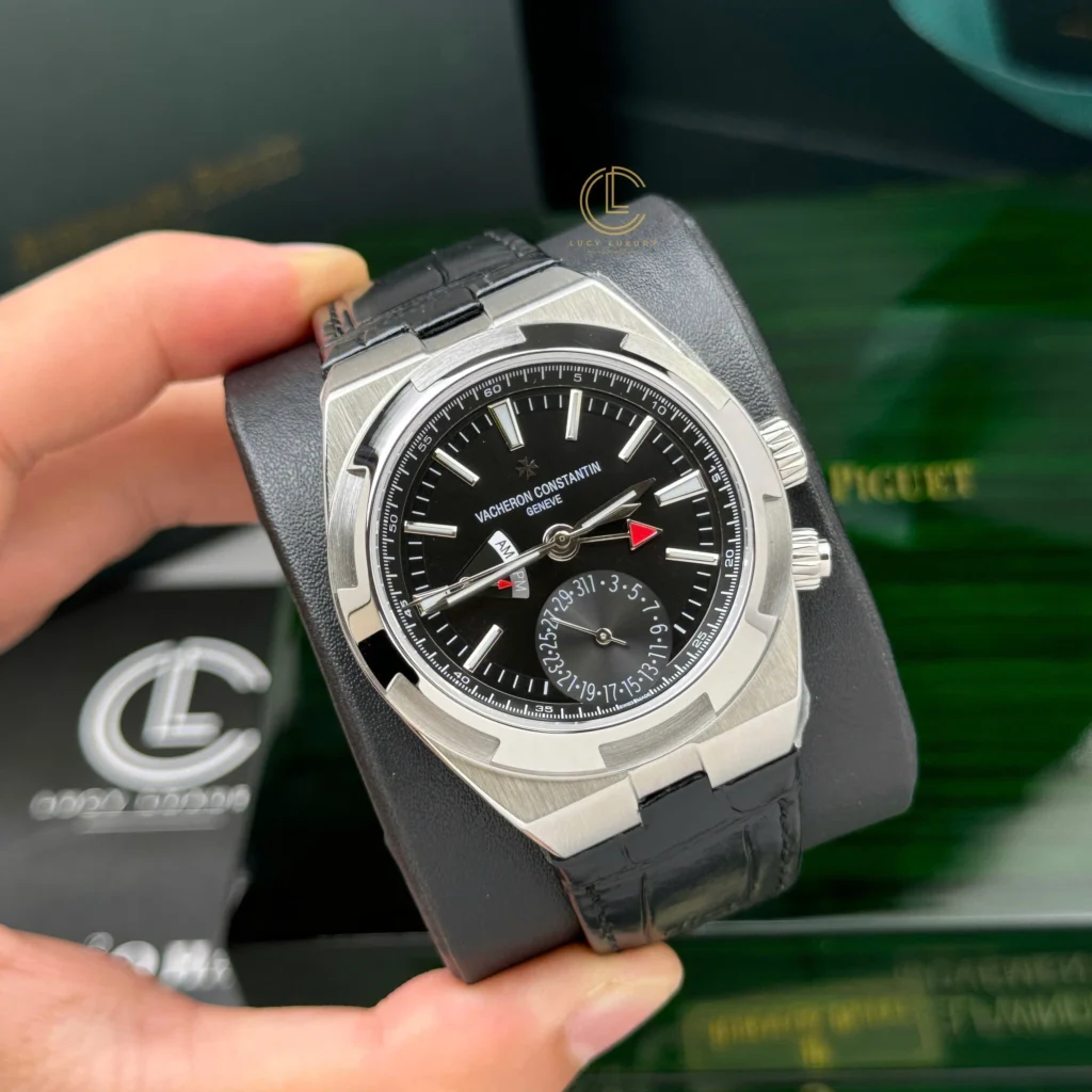 Super Clone Vacheron Constantin Overseas Dual Time 7900V 41mm Black Dial Steel — side profile
