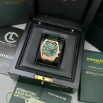 Super Clone Vacheron Constantin Overseas Dual Time 7900V 41mm Green Dial Rose Gold — view 10