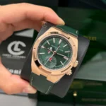 Super Clone Vacheron Constantin Overseas Dual Time 7900V 41mm Green Dial Rose Gold — case and bezel