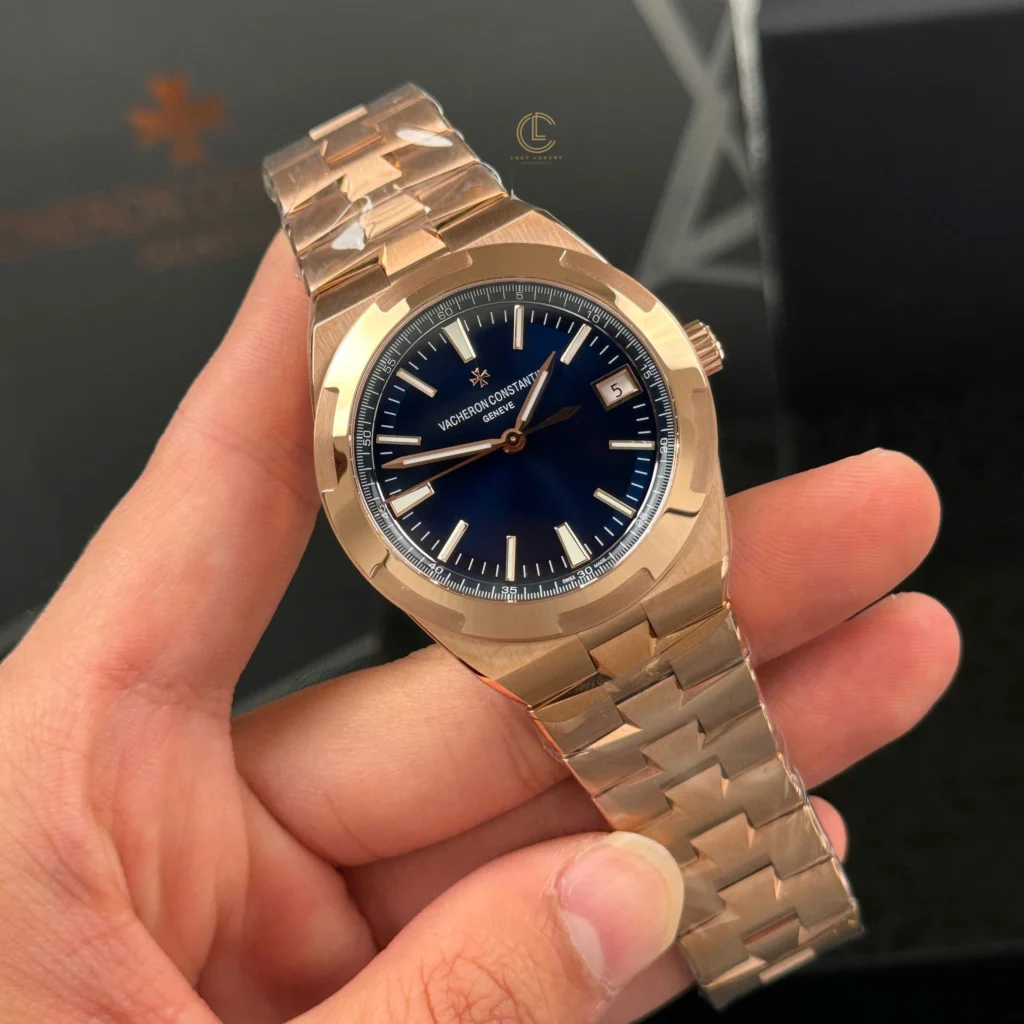 Super Clone Vacheron Constantin Overseas Rose Gold 4500V/110R-B705 41mm Blue Dial — case and bezel