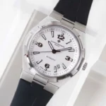 Super Clone Vacheron Constantin Overseas White Dial Number Roman 42mm — bracelet detail