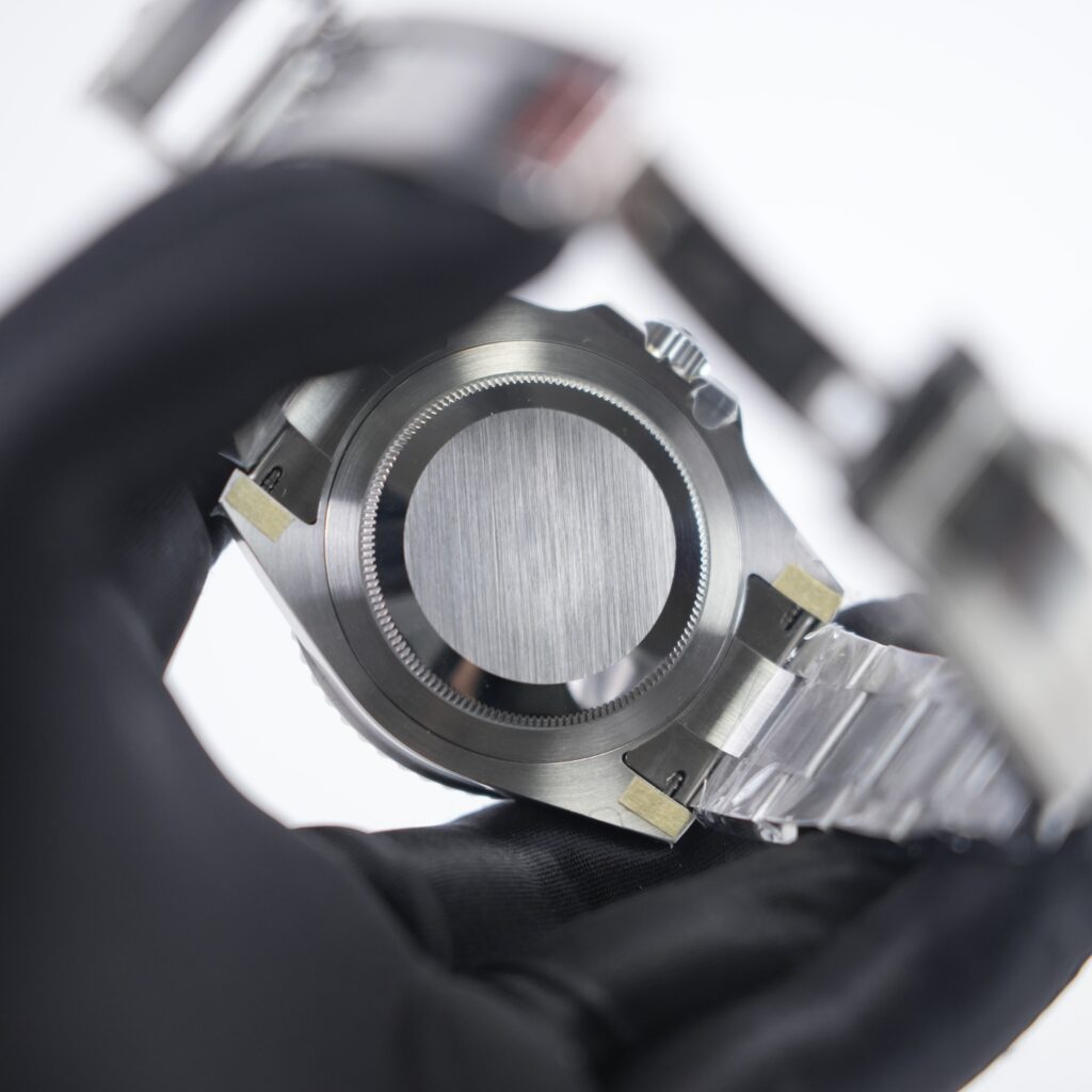 Super Clone Rolex GMT-Master II 126710BLNR “Batman” — movement / caseback view