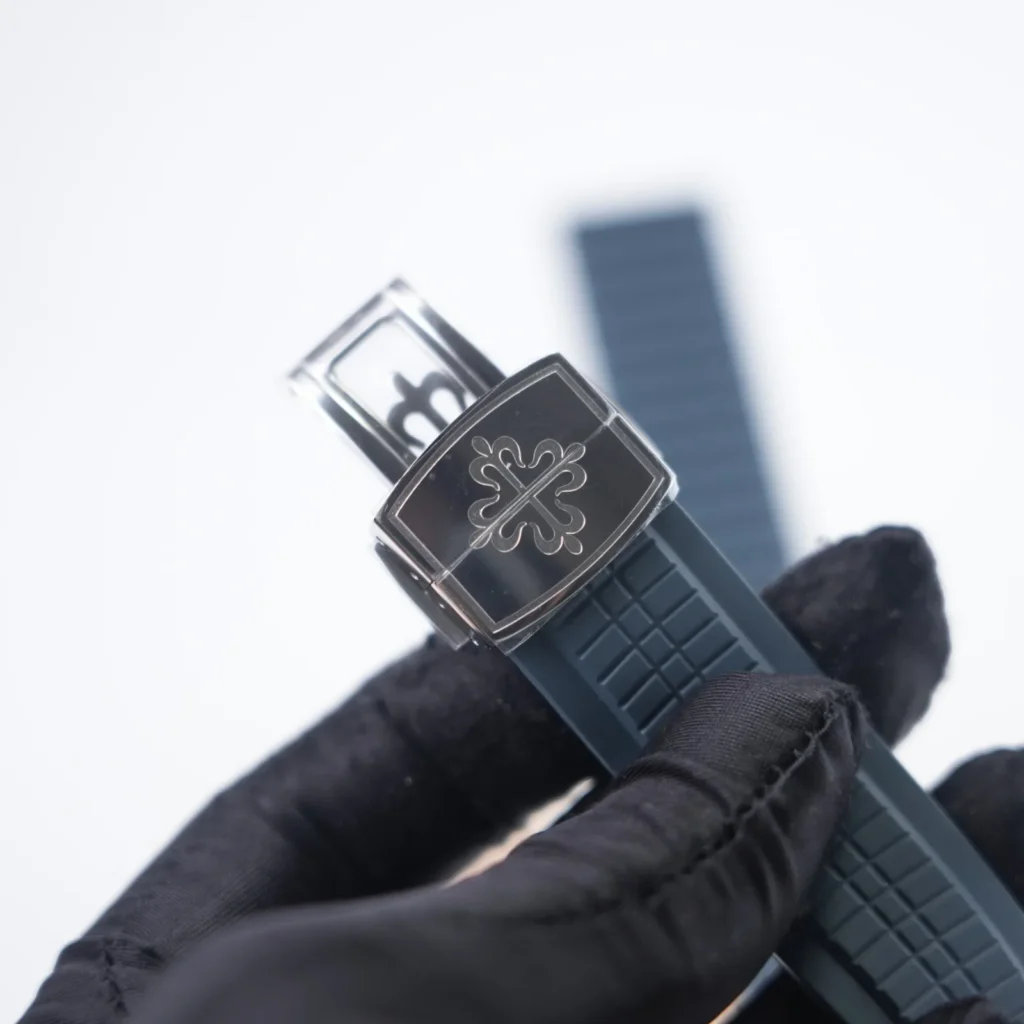 Super Clone Patek Philippe Aquanaut 40mm Rubber Strap Steel – Swiss SuperClone