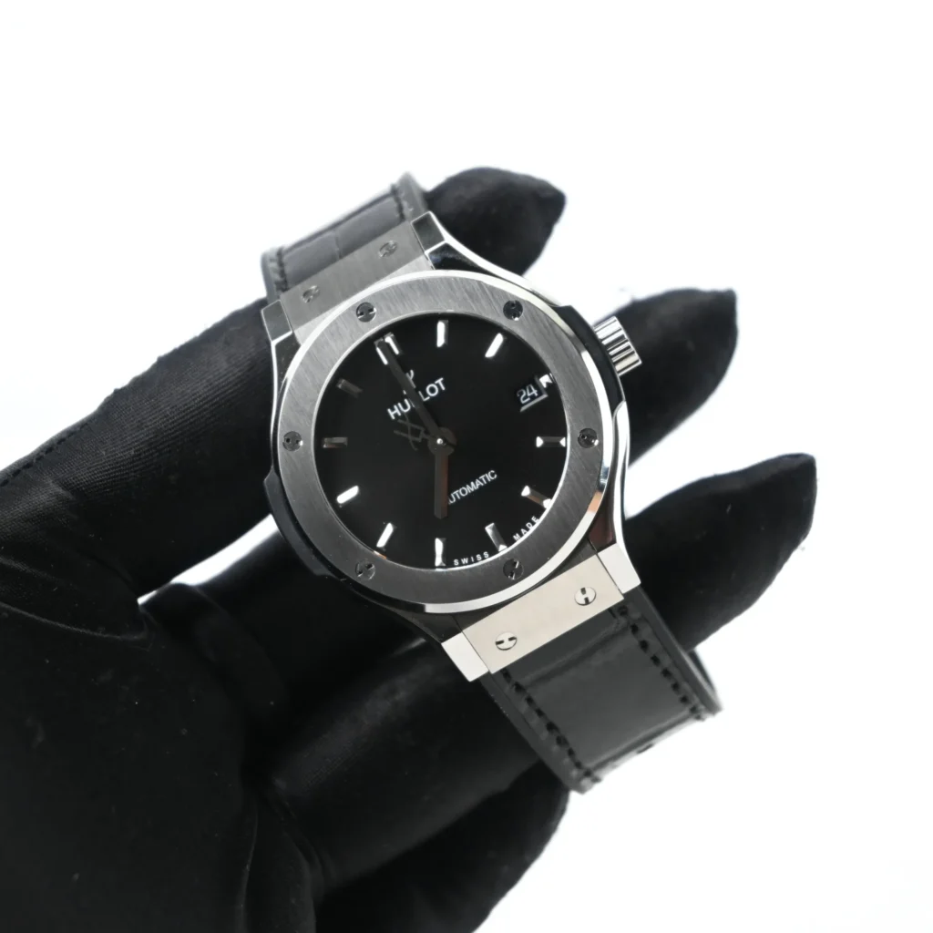 Super Clone Hublot Classic Fusion 542.NX.1171.LR 42mm Black Dial – Swiss SuperClone