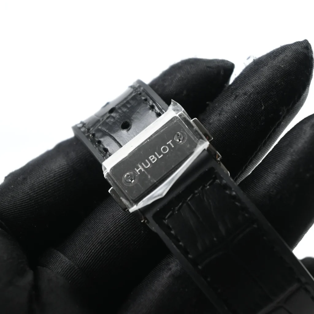 Super Clone Hublot Classic Fusion 542.NX.1171.LR 42mm Black Dial – Swiss SuperClone