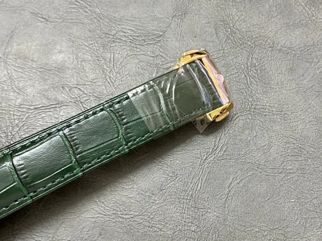 Super Clone Omega Speedmaster Moonwatch Professional 42mm 310.63.42.50.10.001 Green Dial Yellow Gold – Swiss SuperClone