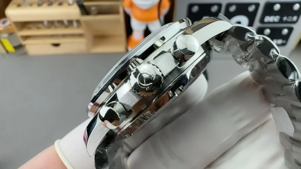 Super Clone Omega Speedmaster 50th Anniversary Co-Axial Chronometer Chronograph 310.32.42.50.02.001 42mm “Silver Snoopy Award” – Swiss SuperClone