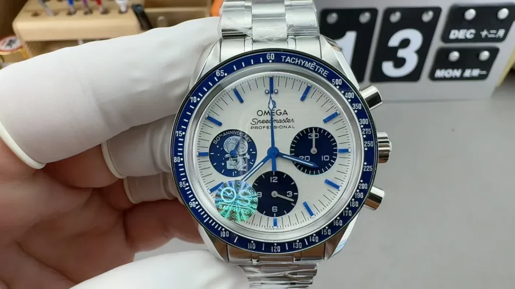 Super Clone Omega Speedmaster 50th Anniversary Co-Axial Chronometer Chronograph 310.32.42.50.02.001 42mm “Silver Snoopy Award” – Swiss SuperClone