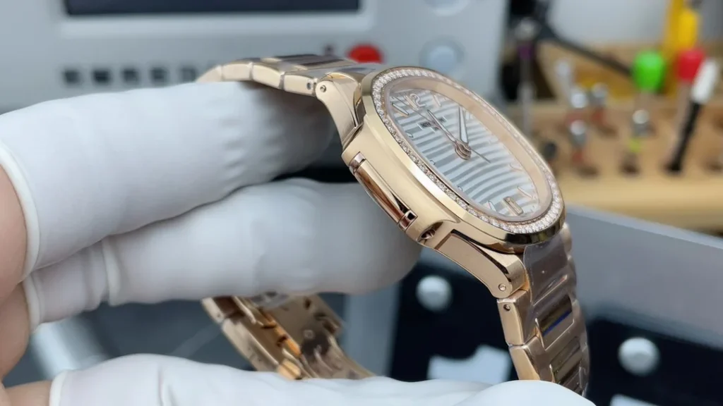 Super Clone Patek Philippe Nautilus 7118/1R-011 32.5mm White Dial Rose Gold – Swiss SuperClone