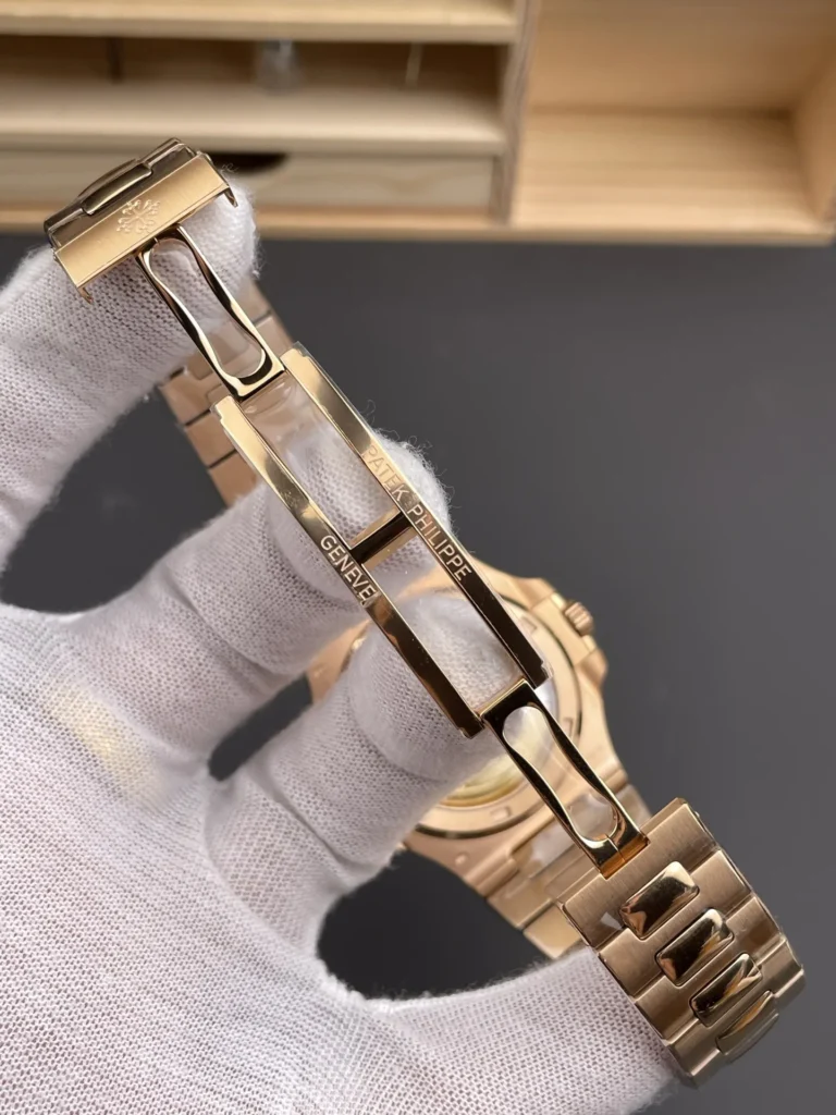 Super Clone Patek Philippe Nautilus 5711/1R-001 40mm Gray Dial Rose Gold V3 Update – Swiss SuperClone