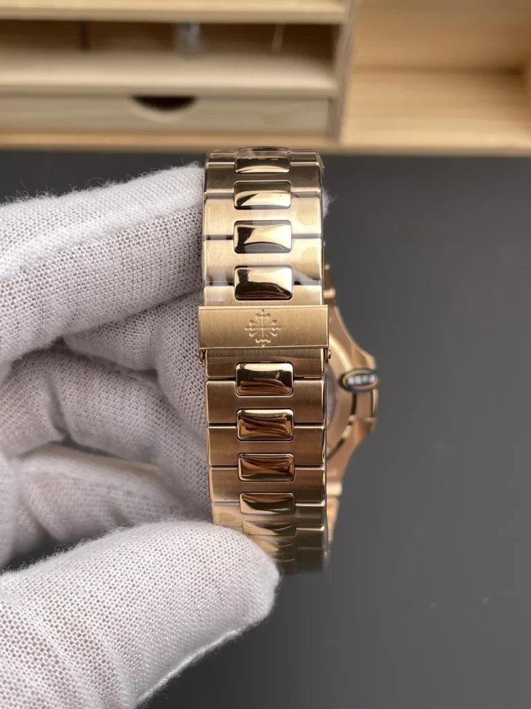 Super Clone Patek Philippe Nautilus 5711/1R-001 40mm Gray Dial Rose Gold V3 Update – Swiss SuperClone