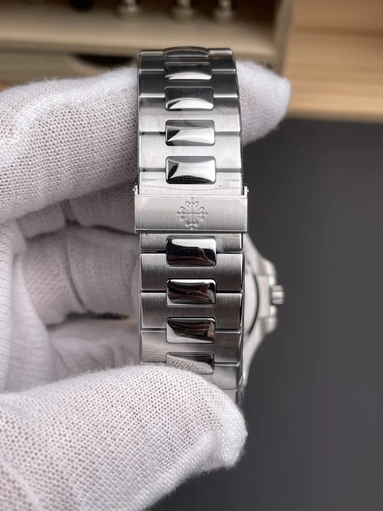 Super Clone Patek Philippe Nautilus 5711A White 40mm – Swiss SuperClone