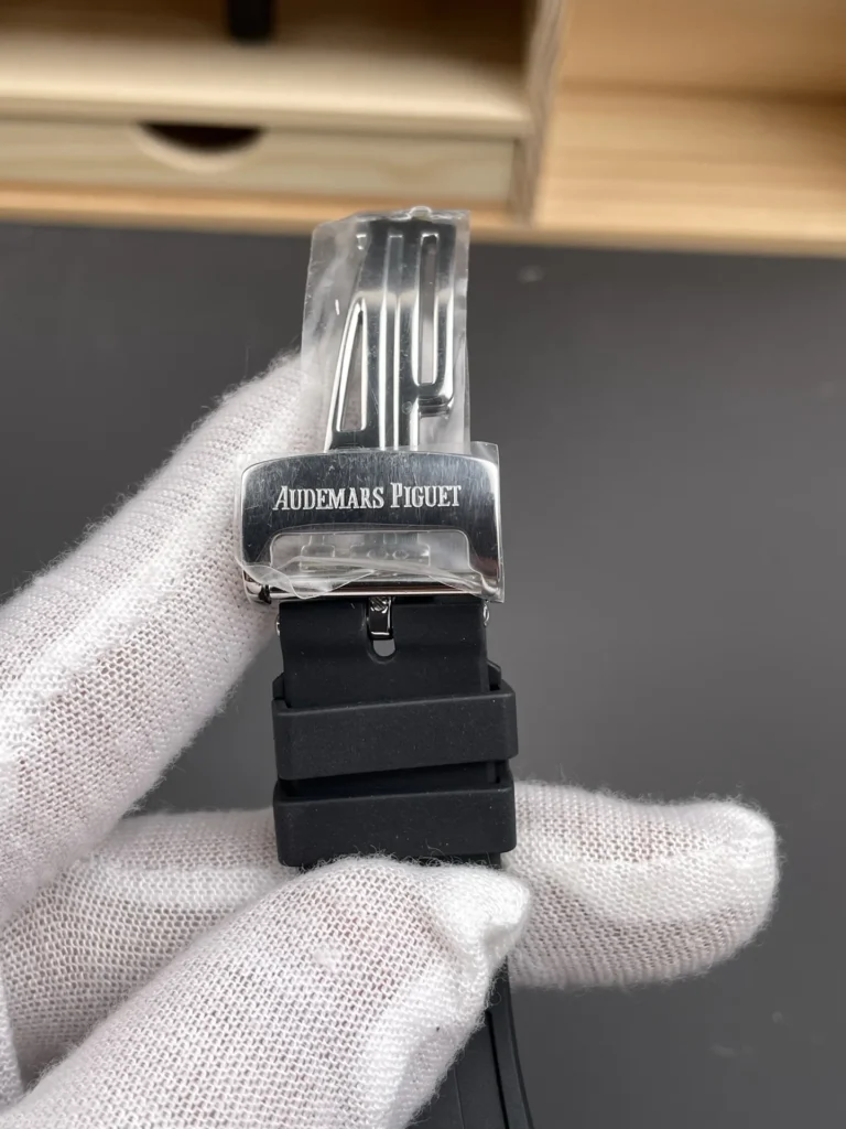 Super Clone Audemars Piguet Royal Oak 15500ST.OO.1220ST.03 41mm Black Rubber Strap