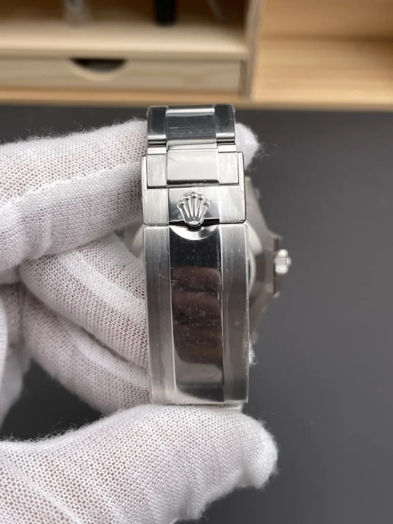 Super Clone Rolex Submariner Blue Dial 116619LB “Smurf” – Swiss SuperClone