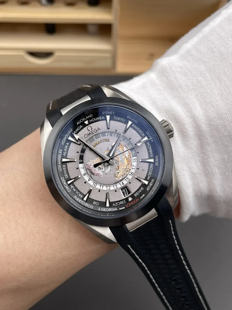 Super Clone Omega Seamaster Aqua Terra Co-Axial Master Chronometer GMT Worldtimer 220.92.43.22.99.001 43mm – Swiss SuperClone