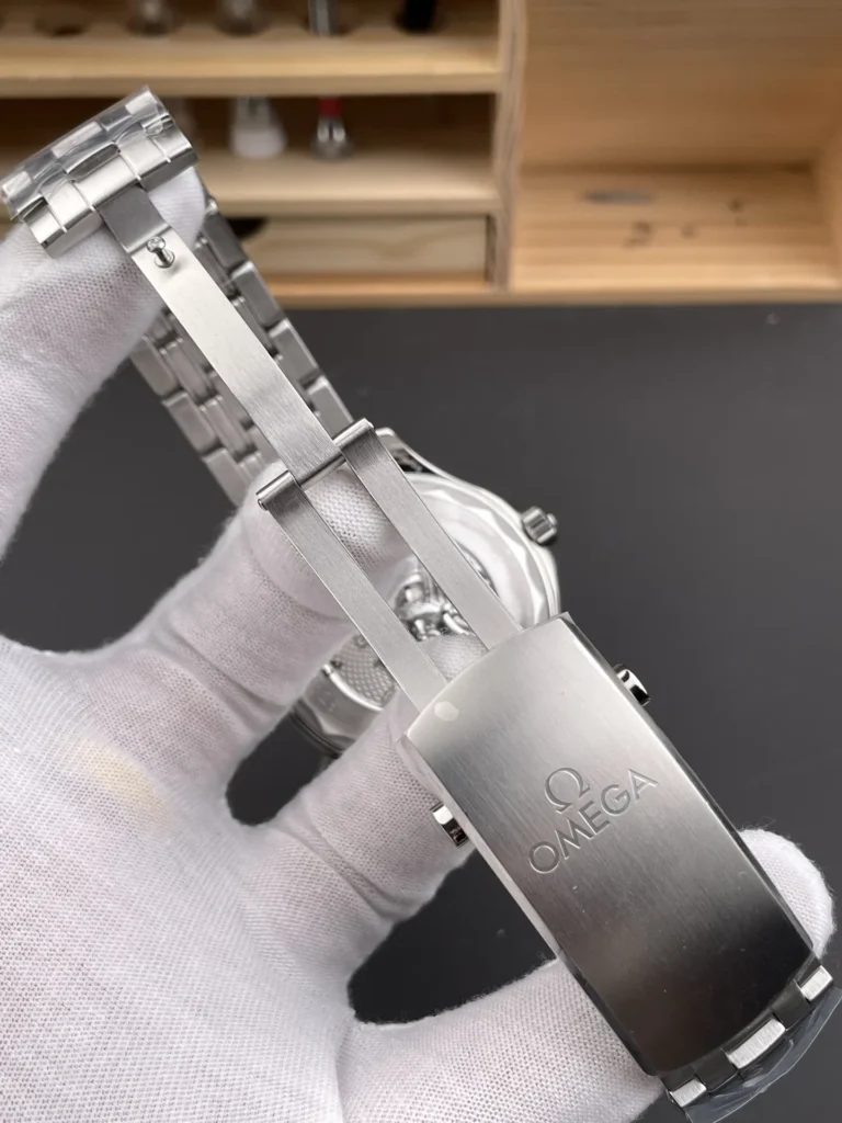Super Clone Omega 42mm Steel – Swiss SuperClone
