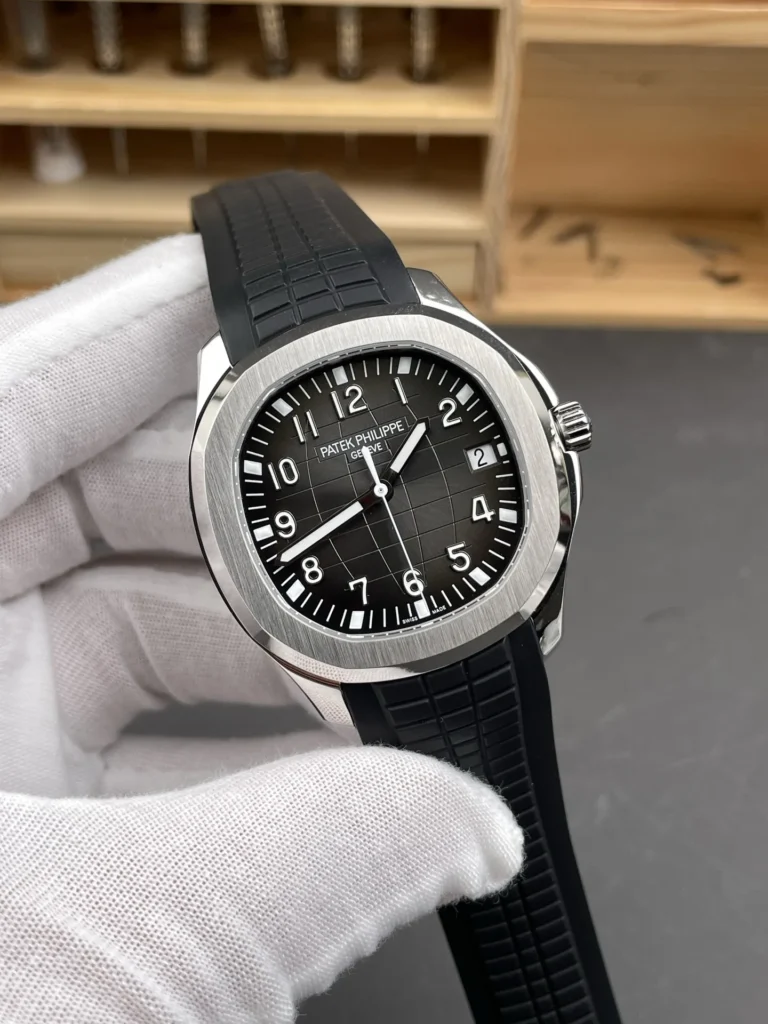 Super Clone Patek Philippe Aquanaut 40mm Rubber Strap Steel – Swiss SuperClone