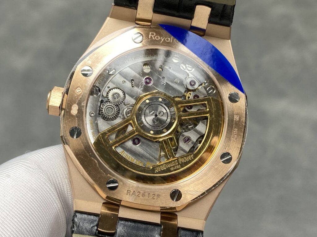 Super Clone Audemars Piguet Royal Oak 15500OR Rose Gold 41mm Black Dial — side profile